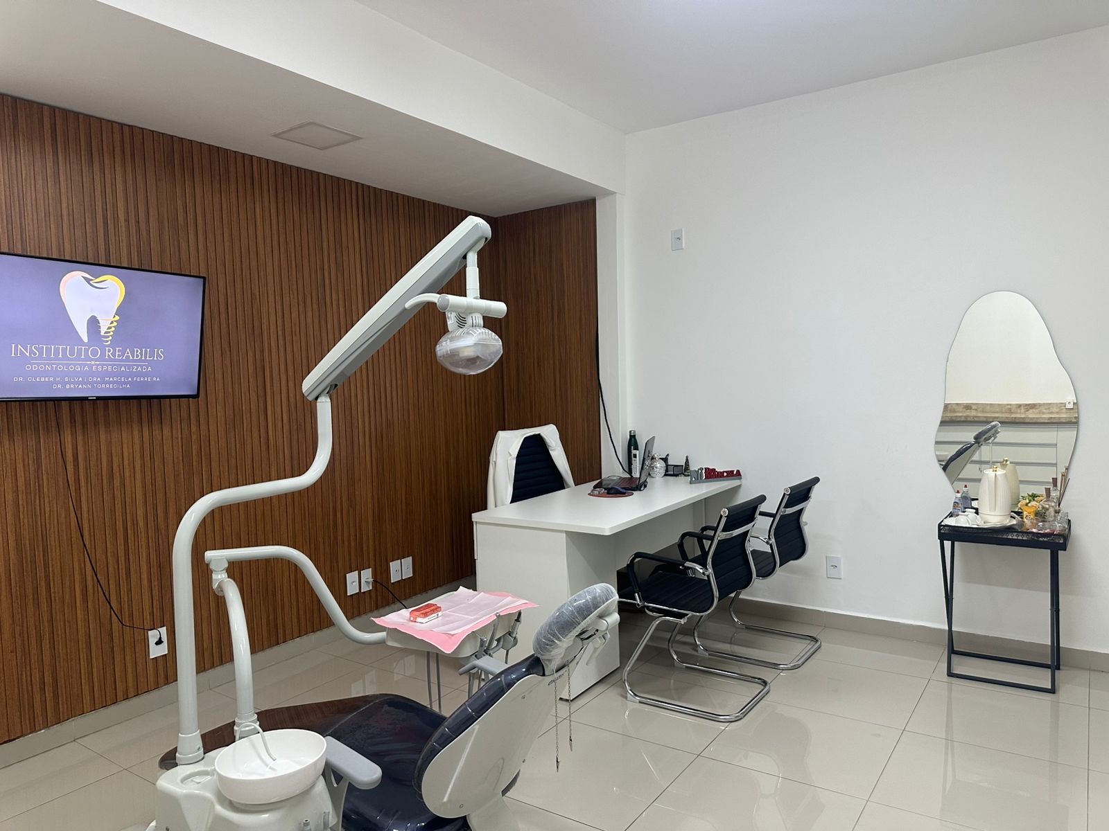 Consultório odontológico do Instituto Reabilis